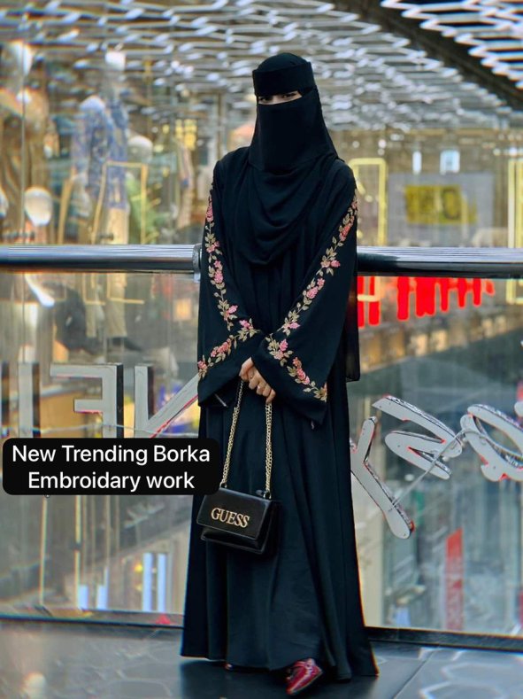 Jori Embroidary Borka