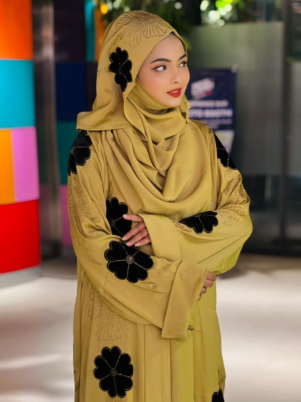 Flower Velvet Abaya ( Bisket )