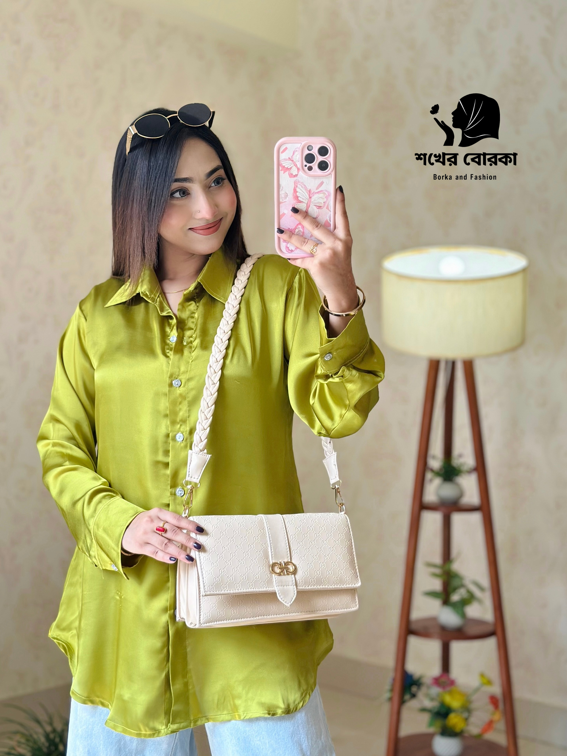 Velora Shoulder Bag (off-white)