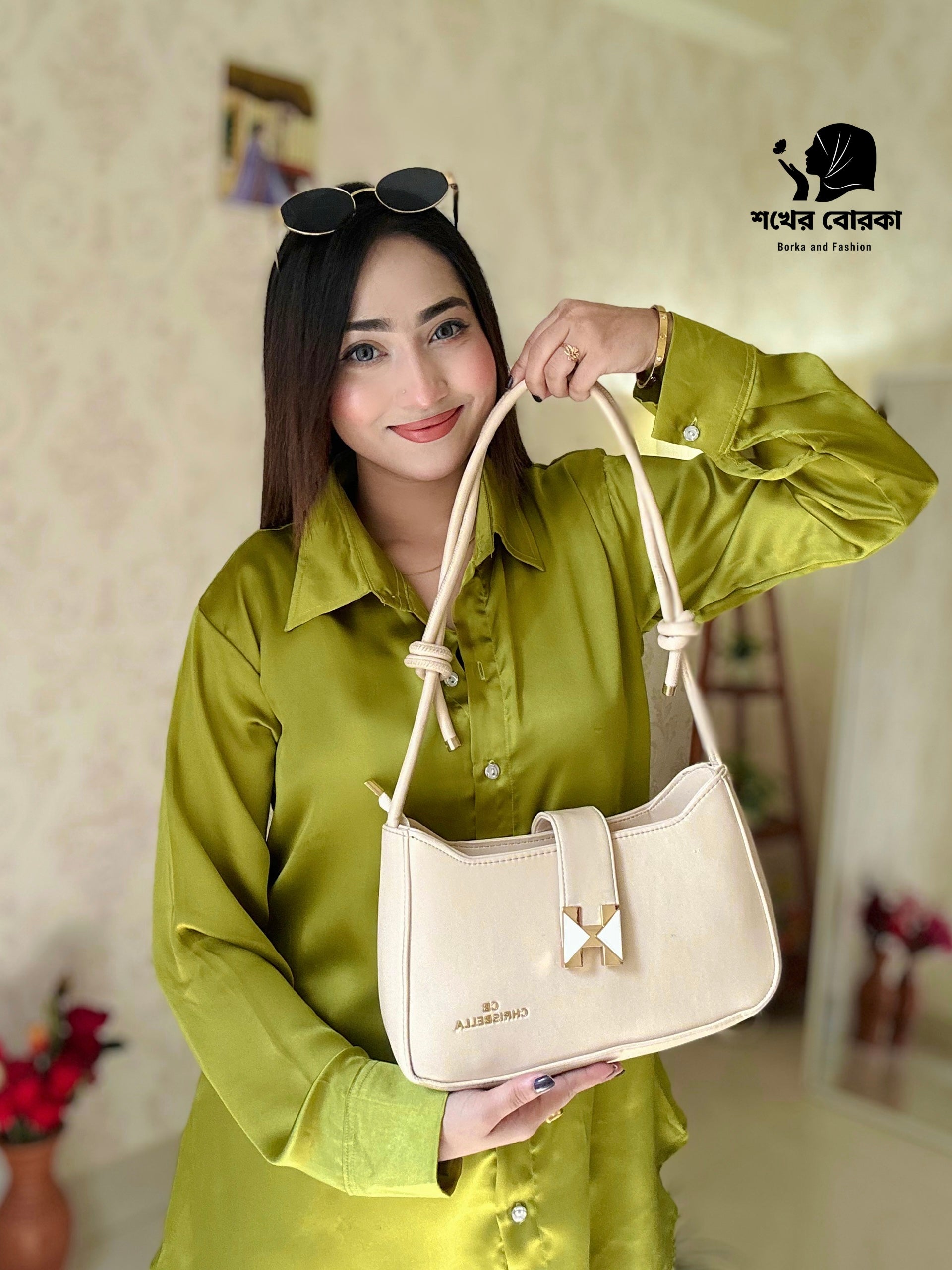 Classic Knot Bag (Off-White)