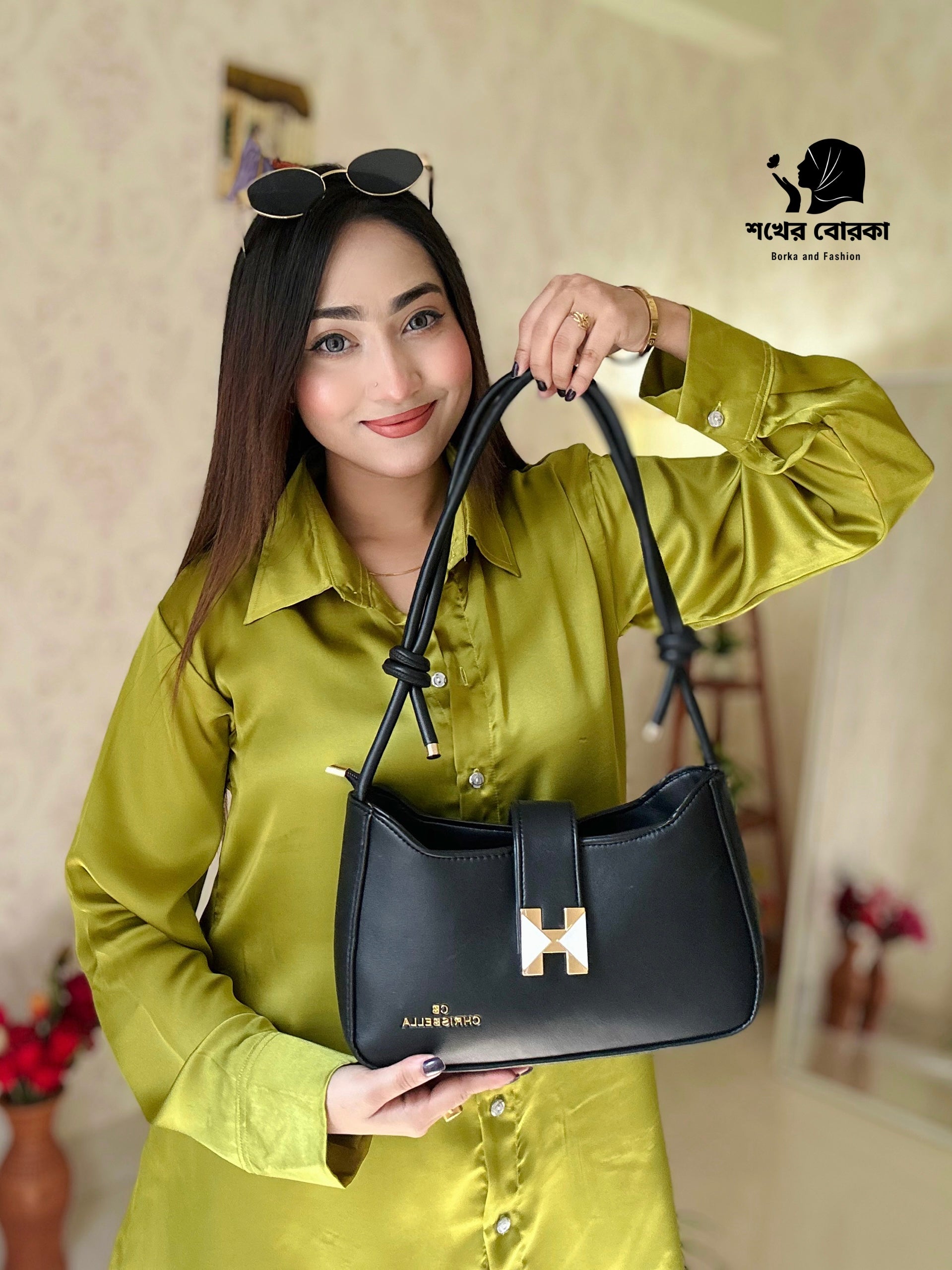 Classic Knot Bag (Black)